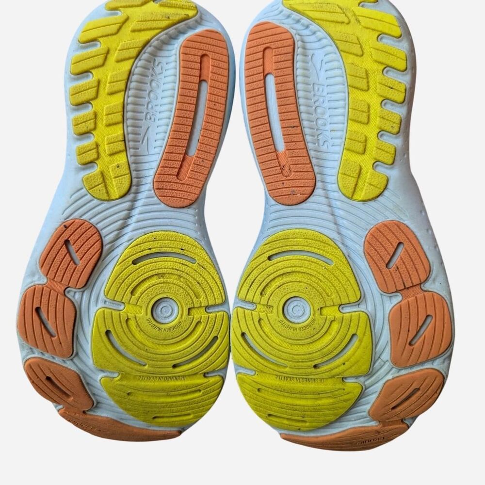 Brooks Women's White and Orange Trainers - Picture 6 of 7